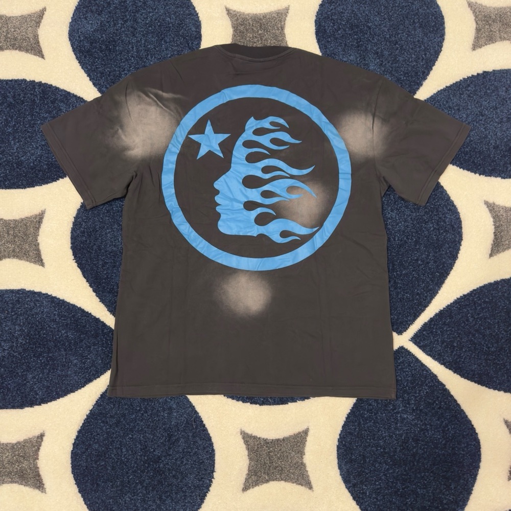 Hellstar Blue Sports Logo Black T-Shirt Men’s Large - Picture 3 of 3